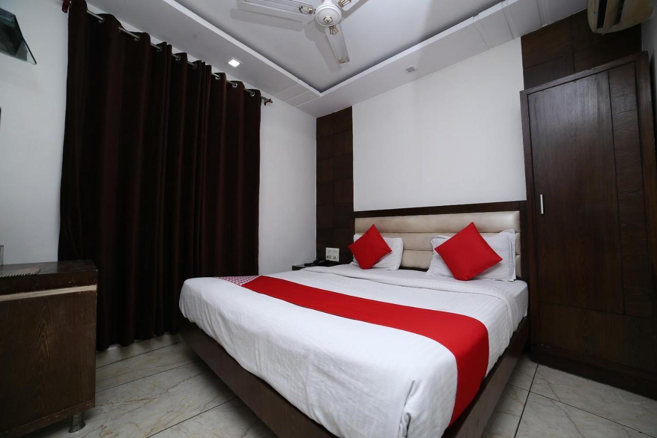 Oyo 11150 Hotel Jmd Rooms New Delhi Ngoại thất bức ảnh
